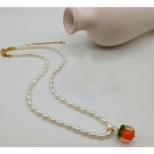 New simple persimmon Ruyi small persimmon fresh water pearl necklace female sweet colored glass clavicle Chain Necklace