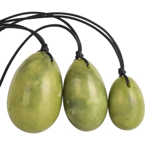 Cheap Green Jade Drilled Yoni Egg Massage Stones Reiki Healing Ball Viginal Muscle Contraction Health Care Kegel Exercise