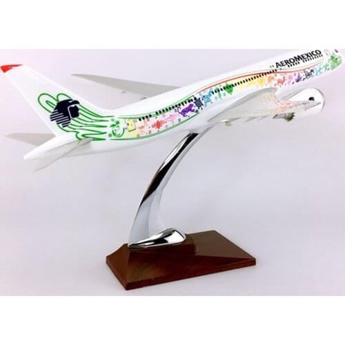 36CM 1:150 Scale Boeing B787-800 Model AEROMEXICO Airlines With Base Airbus Metal Alloy Aircraft Plane Collectible Display Model