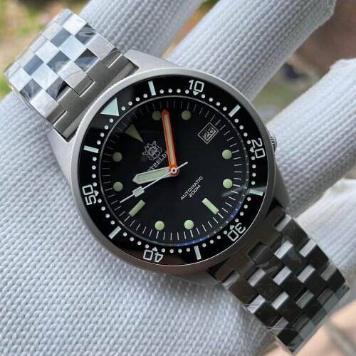 STEELDIVE Brand SD1979 Mens Diving Watch 200 Meter Waterproof NH35 42.5mm Steel Shell Swiss Super Luminous Mechanical Watches