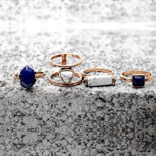 Vintage 4 PCS Ring Set Punk Silver Color Stone Rings for Women Bead Finger Gold Color Ring 2018 Boho womens Midi Ring Set