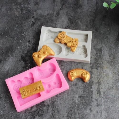 Aouke Game Handle Silicone Mold DIY Epoxy Resin Cake Baking Decoration Childhood Game Console Handle Shape Silicone Mold
