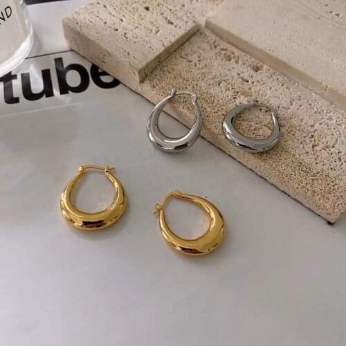 Rispada copper smooth gold plated fashion hoop earring