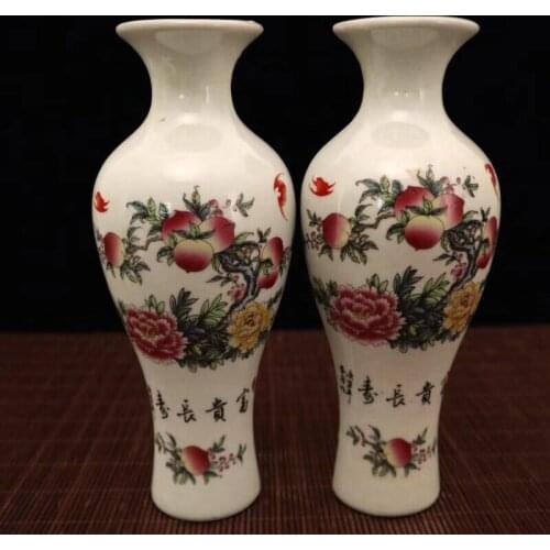 A Pair of Exquisite Interesting Chinese Classical Famille-rose Porcelain Peaches and Flowers Decorative Flat Ceramic Vases