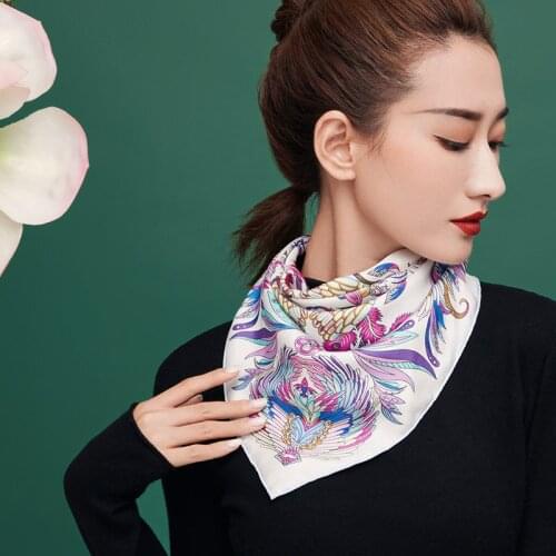 Shanghai joint s silk scarves small story of the Forbidden City palace culture square female high-end gifts