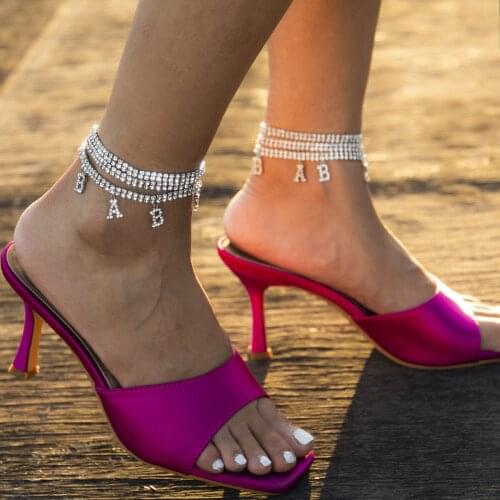 Multi-element Tassel Temperament Foot Decorated Female Minimalist Personality Suits Letters Full of Diamond Party Anklet Jewelry