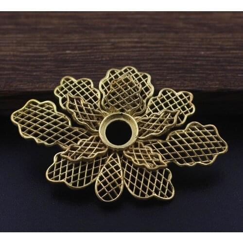 10pcs Brass Casted Filigree Lotus Flower Oriental Charms 8mm Open Back Cameo Base Quality Decoration DIY Jewelry Accessories