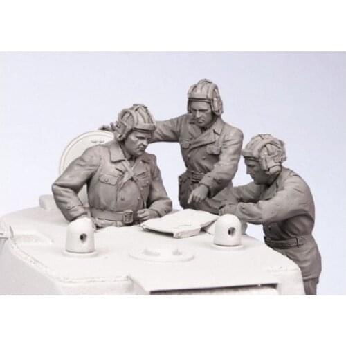 1/35 scale miniatures Soviet tanks and soldiers Lieutenant 3 people Resin Model Kit figure Free Shipping