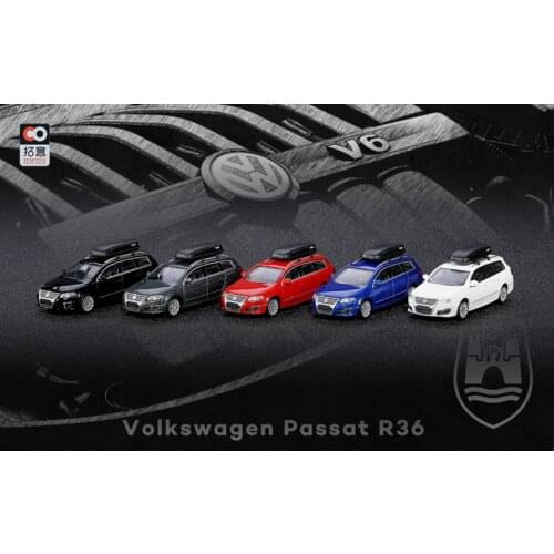 XCarToys 1:64 Volkswagen Passat R36 w/Car roof-box Diecast Model Car
