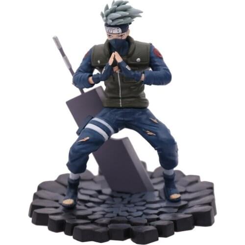 18CM Naruto Kakashi Ninja World War II Sword Naruto Anime Doll Anime Toy Boxed Model