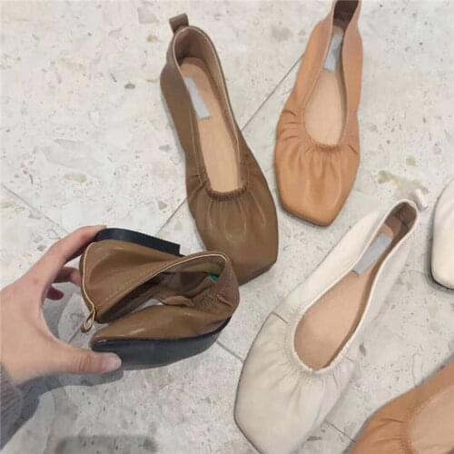 2019 New Women Shallow Flats Comfort Soft Slip On Lazy Single shoes Square Head PU Leather Grandma Flats Casual Outdoor Flats