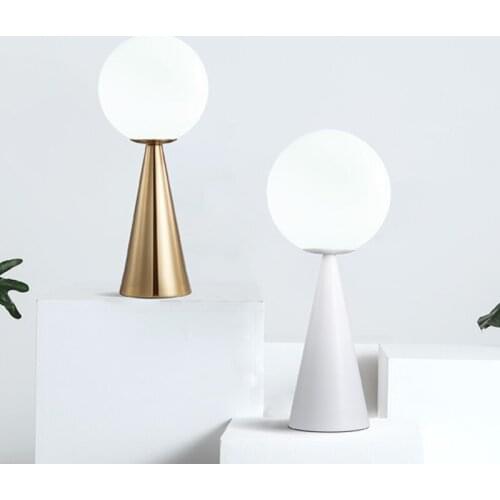 Modern Glass Ball Table Lamps for Bedroom Living Room Bedside Lamp Nordic Study Led Desk Light Fixtures Industrial Home Decor