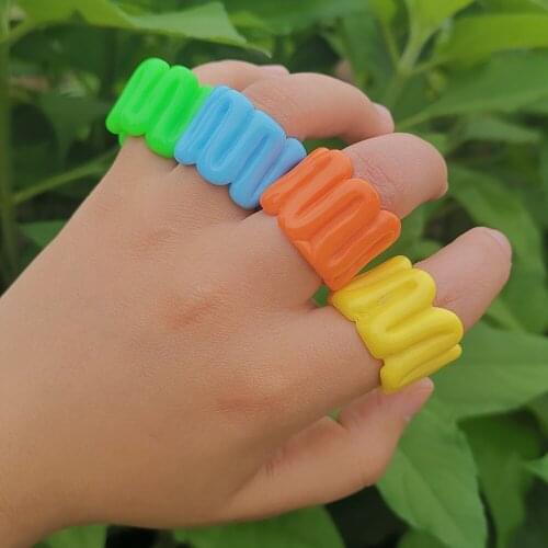 Lost Lady Fashion Multicolor Chunky Rings Statement Simple Acrylic Rings for Women Party Jewelry Gift Accessories