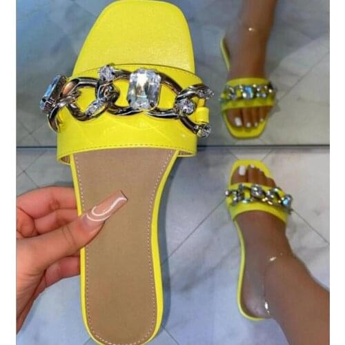 2021 summer women new fashion all-match flat-bottomed diamond chain outdoor hundred beach sandals slippers