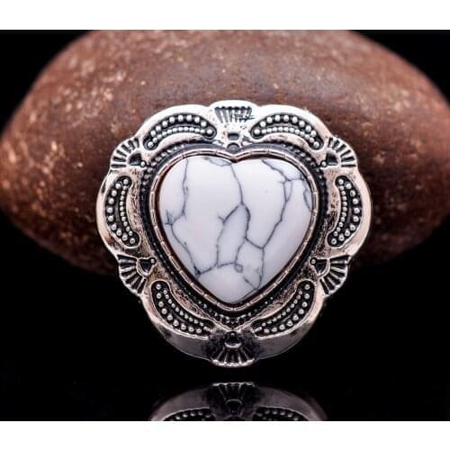 10PC 30mm Silver Tribal Floral Engraved Heart White Stone Leathercraft Hardware Concho For Bridle Saddle Tack Decor Screwback
