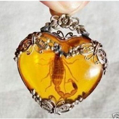 Free shopping! Exquisite Tibet silver scorpion Pendant Necklace