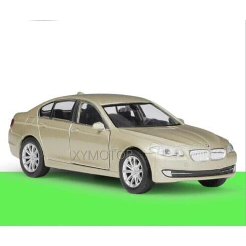 Welly 1:36 1:36 For BMW 5er 535i Diecast Car model Gold/White in Original box