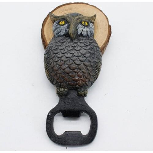 Cast iron owl bottle opener home retro decoration wine screwdriver bar KTV restaurant beer opening tool