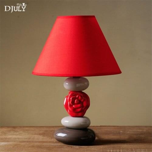 Elegant home deco ceramics table lamps creative Wedding room decoration bedroom bedside lamp study simple porcelain desk light