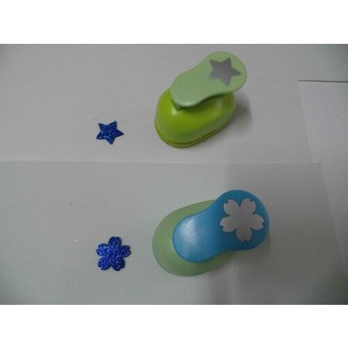 2pcs(2.5cm) star and sakura shape craft punch set Punch Craft Scrapbooking school Paper Puncher eva hole punch free shipping