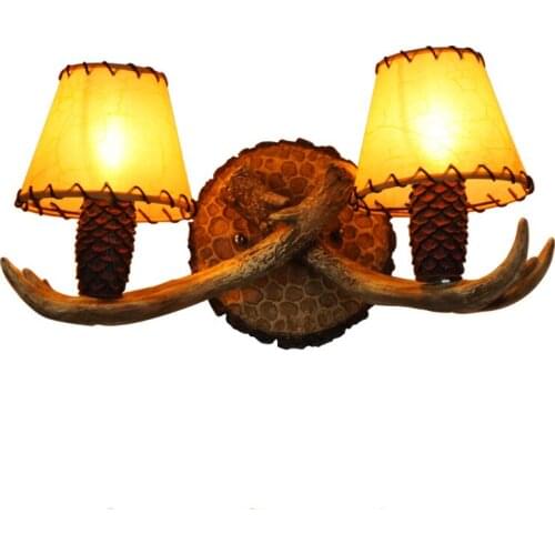Country Retro Wall Light Imitation Pinecone Shape Wall Lamp Cafe Inn Club Bar Antler Decoration Sconce