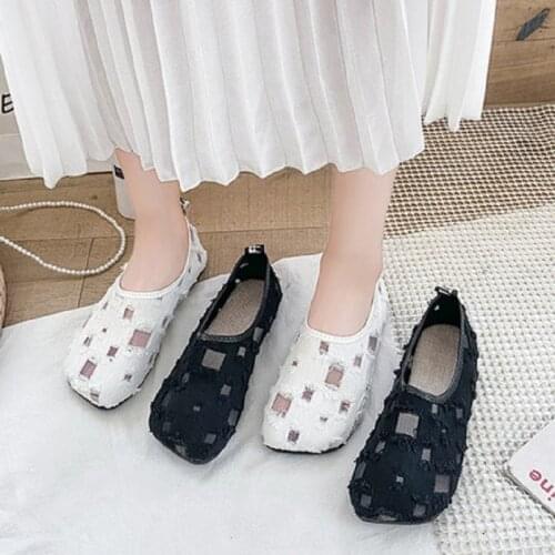 Summer Breathable Mesh Ladies Single Shoes Fashion Casual Soft Bottom Flat Comfortable Solid Color Peas Shoes Large Size 35-40