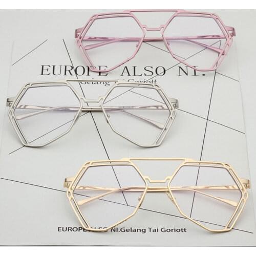 New Fashion Retro Flat Light Metal Square Myopia Frame Men Women Star Same Style Creative Design INS