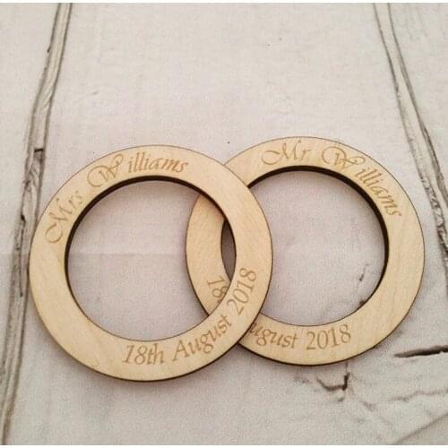 Personalised wooden napkin rings. Personalised rustic wedding napkin holder. Birch wood napkin ring. Personalised Wedding presen