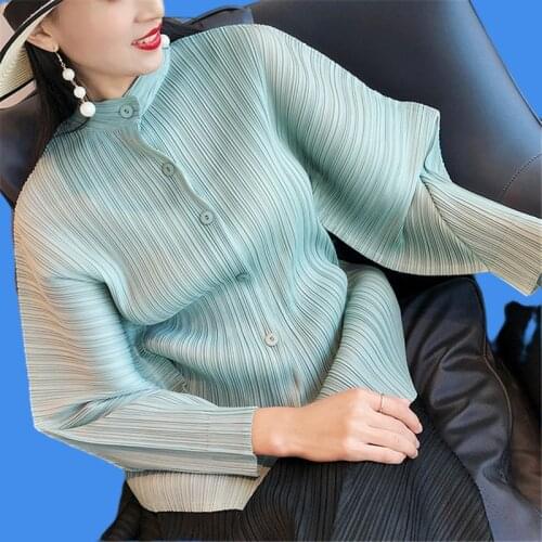 Rosbinna Blouses With Sleeves