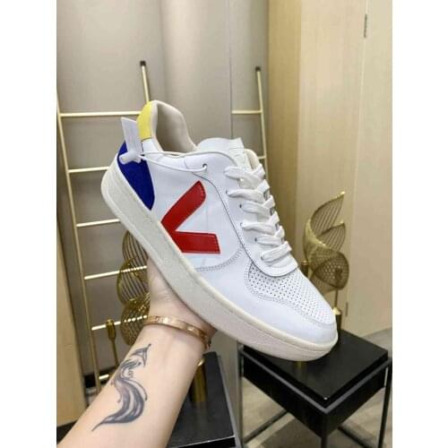 Veja Sakura Running Shoes