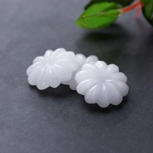 2Pcs 26mm White Jad e Ten Petals Flower Beads Natural Gem Stone 3D Carven Beads Handmade Craft For DIY Jewelry Components Making