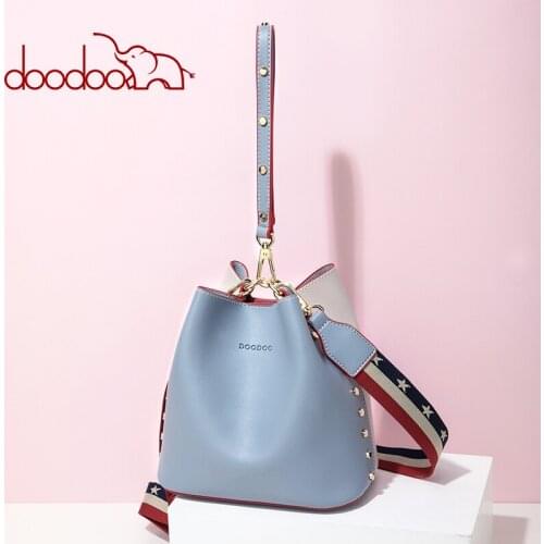 Hot sell women fashion pu bucket handbags with rivet and long strap shoulder bag composite bag D7547