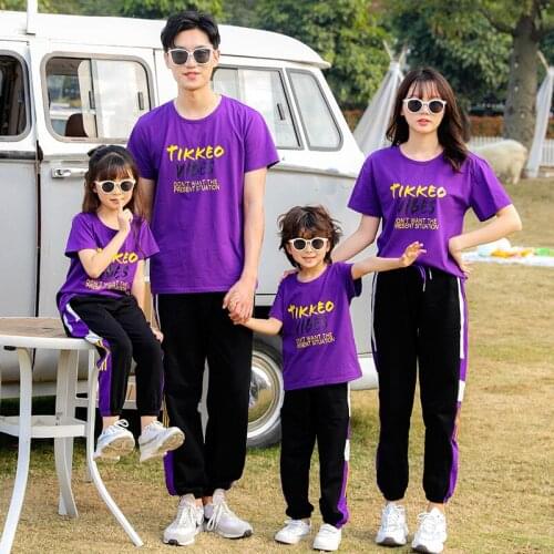 Sports look Summer Fashion New Family outfits Letter clothing mother Girl father Boy Purple cotton T shirts & trousers 2pcs/sets