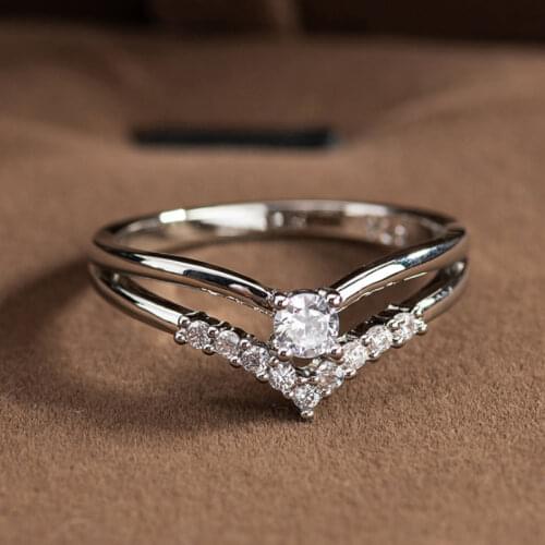 UILZ Silver Color V Shaped Bridal Wedding Rings for Women Simple Zircon Beach Holiday Jewelry Elegant Lady Gift CRL10032