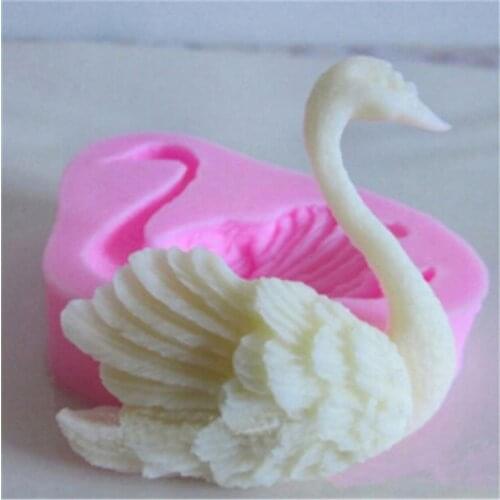 Cute Swan Form 3D Cake Mold Silicone Fondant Soap Cupcake Jelly Candy Chocolate Decoration Baking Tool
