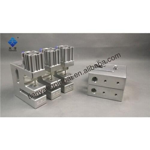 Long round hold punching machine