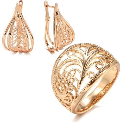 New Rose Gold Hollow Out Flower Design Women Jewelry Rings Dubai African Wedding Bridal Sets Engagement Couple Rings