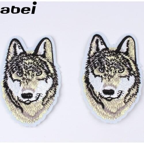5pcs/lot Iron On Wolf Stickers DIY Clothing Fabric Appliques Embroidered Garments Patches Sew On Backpack Jeans Coat Shoes Badge