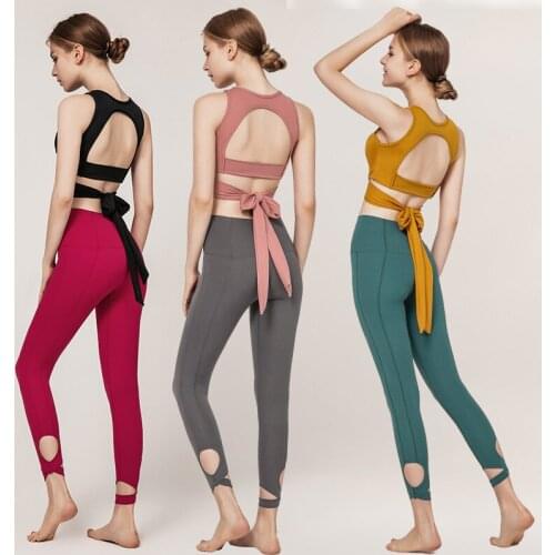 Fitness suit women quick-drying tights two-piece running summer new yoga suit sports suit fashionable hollow straps