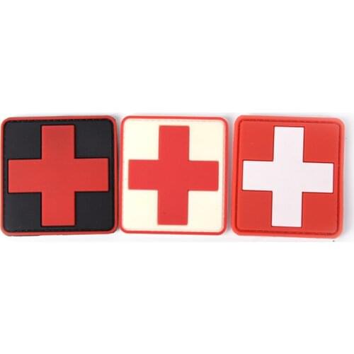New 3D PVC Rubber Red Cross Flag of Switzerland Swiss Tactical Army Morale Badge Cross Patch Medic Paramedic Patches Backpack