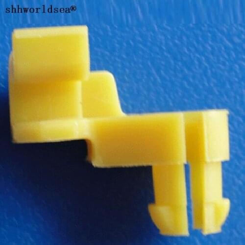 Shhworldsea car clip auto fastener door lock rod clip left driver side for toyota for camry for celica for corolla from 1994-on