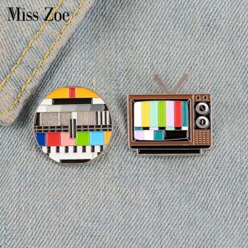 No Signal Enamel Pin Custom Old-school TV Screen Brooches for Shirt Lapel Bag Creative Badge Funny Jewelry Gift for Kids Friends