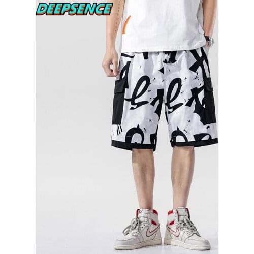 Men 2021 New Casual Shorts Spring And Summer Polyester Drawstring Pockets Abstract Pattern Loose Fit Knee Length Shorts Men
