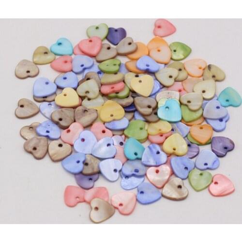 20 Pcs Natural Shell Loose Beads Heart Shape Colorful Pearl of Shell Necklace Accessories for Jewelry Making Bracelet Charms
