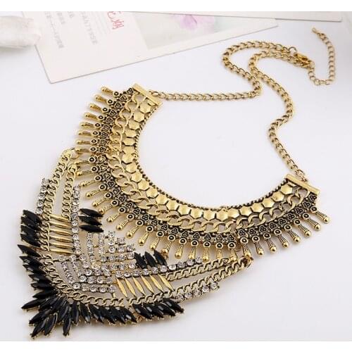 LZHLQ Vintage Maxi Crystal Necklace Geometric Metal Hollow Necklaces Ethnic Carving Chain Accessory Trendy Women Plated Jewelry