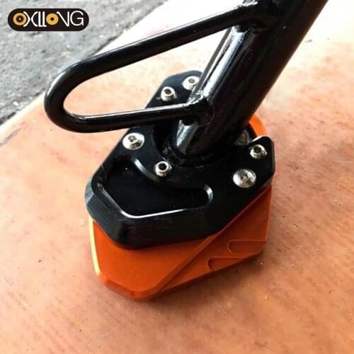 CNC Foot Side Stand Pad Plate Kickstand Enlarger Support Extension FOR Husqvarna 701 Supermotor Enduro Supermoto 2016 2017 2018