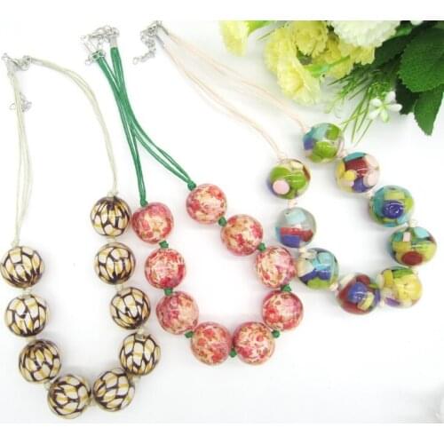New Spring Bright Colors Pretty Beads Knotted Fashion Lady`s Short Necklaces