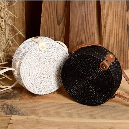 Woven Rattan Bag Round Straw Crossbody Bags Small Beach HandBags Women Summer Hollow Handmade Messenger Shoulder Bag