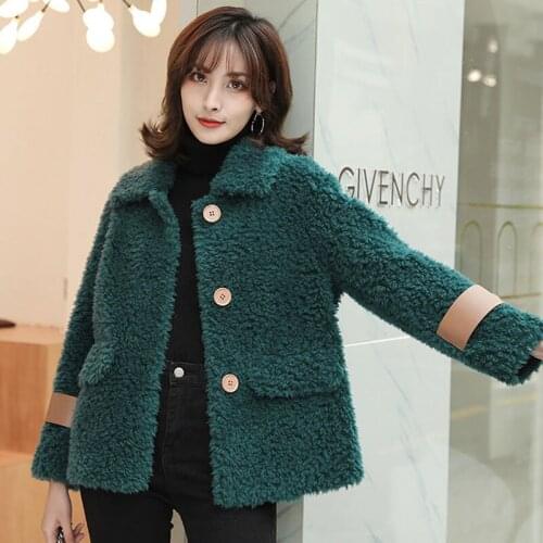 YYCZF 2021 Womens Genuine Shear Fur Outerwear Fashion Short Style Loose Fleece Composite Fur One Lamb Wool outerwear Warm