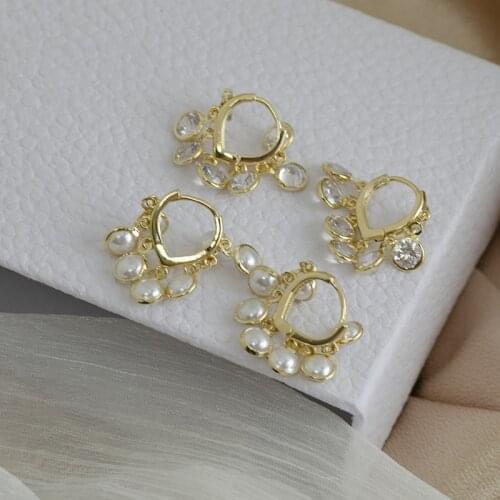 ALLNEWME Sweet Sparkly Rhinestones Pearl Hoop Earrings for Women Gold Color Copper Geometric Waterdrop Hanging Earrings Brincos